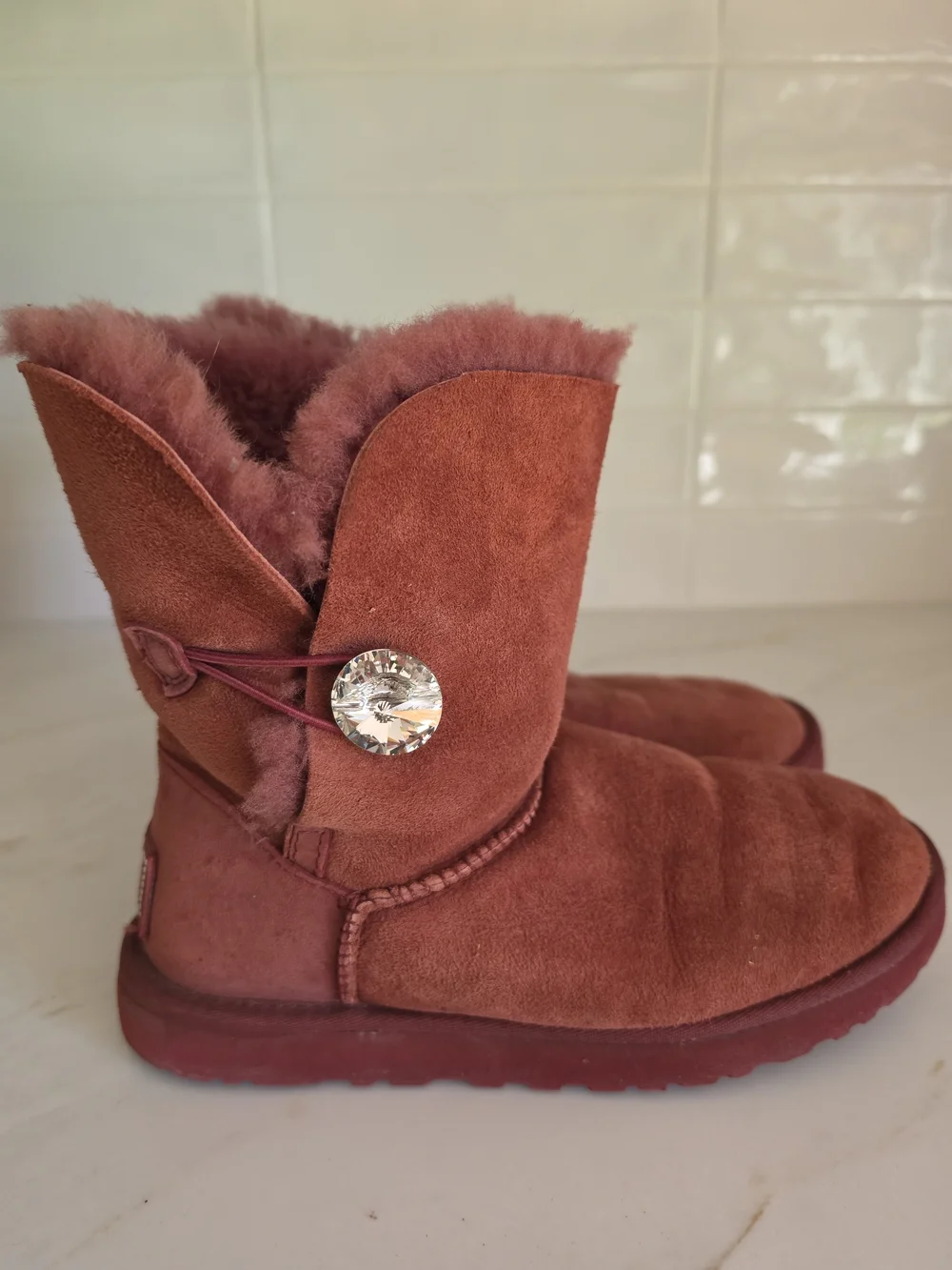 UGG Bailey Button Bling Boots Rose Pink/Purple Women’s Size 7 Swarovski Crystal